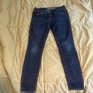 Size 4 SHORT aeo jeggings super stretch